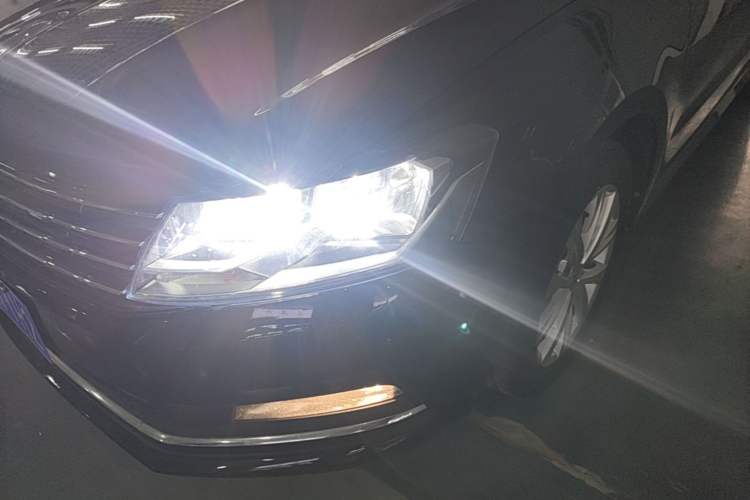 Used Volkswagen Lavida 2017 1.6L Automatic Comfort Edition Left Front Headlight