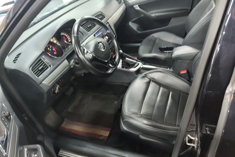 Used Volkswagen Lavida 2017 230TSI DSG Comfort Edition Left Front Seat