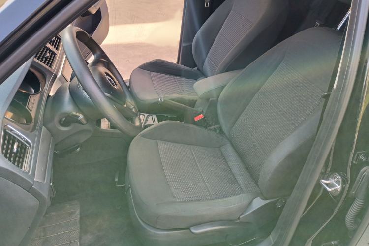 Used Volkswagen Lavida 2017 1.6L Automatic Fashion Edition Left Front Seat