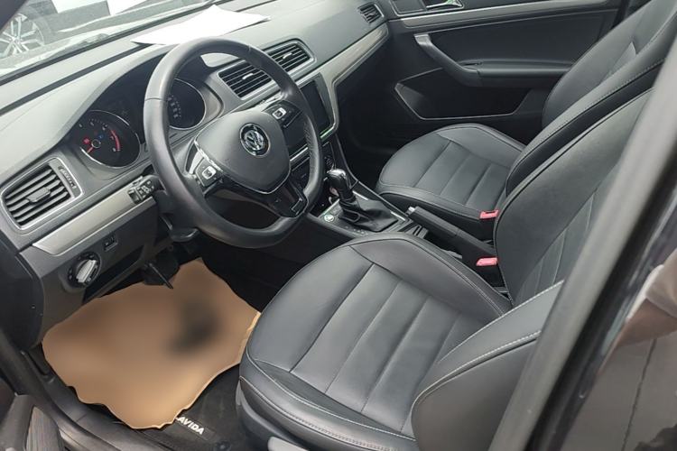 Used Volkswagen Lavida 2017 230TSI DSG Comfort Edition Left Front Seat
