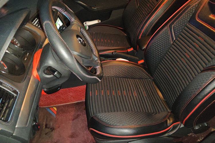 Used Volkswagen Lavida 2017 1.6L Automatic Fashion Edition Left Front Seat