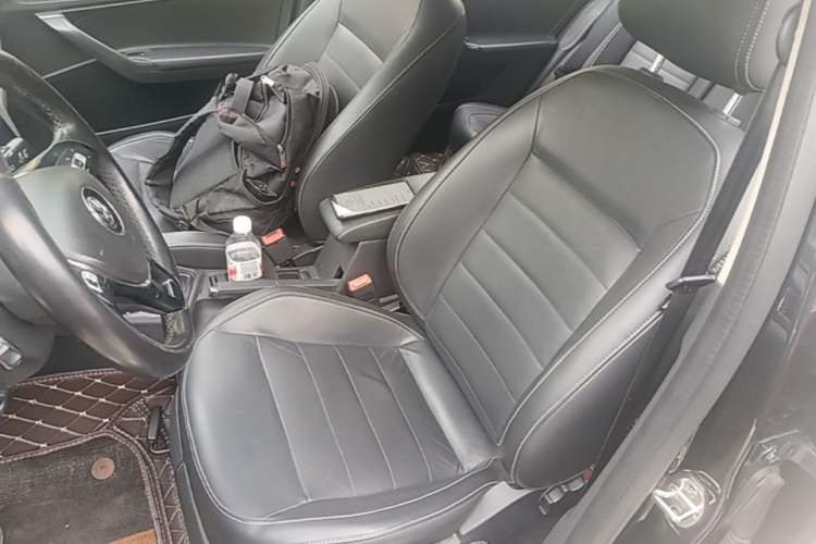 Used Volkswagen Lavida 2017 230TSI DSG Comfort Edition Left Front Seat