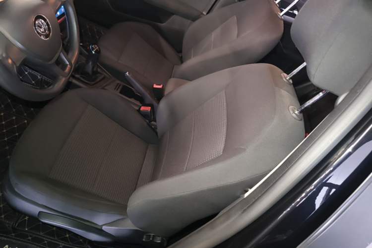 Used Volkswagen Lavida 2017 1.6L Manual Fashion Edition Left Front Seat