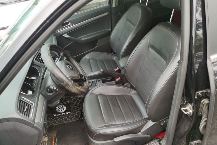Used Volkswagen Lavida 2017 1.6L Automatic Comfort Edition Left Front Seat