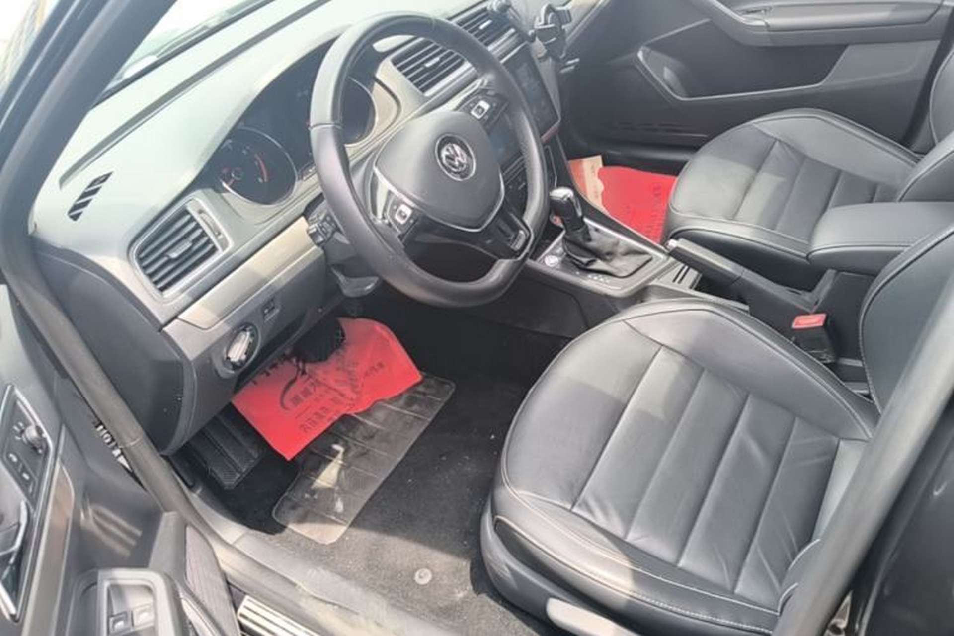 Used Volkswagen Lavida 2017 1.6L Automatic Comfort Edition Left Front Seat