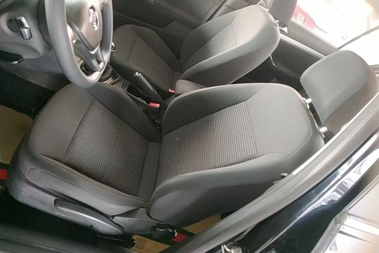 Used Volkswagen Lavida 2017 1.6L Manual Fashion Edition Left Front Seat