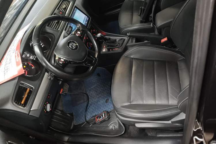 Used Volkswagen Lavida 2017 1.6L Automatic Comfort Edition Left Front Seat