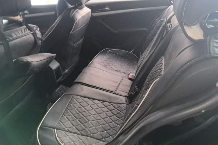 Used Volkswagen Lavida 2017 1.6L Automatic Comfort Edition Left Rear Seat