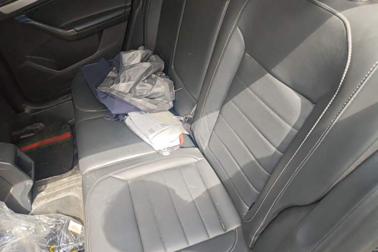 Used Volkswagen Lavida 2017 1.6L Manual Comfort Edition Left Rear Seat