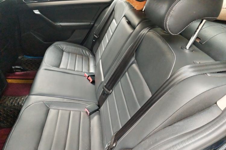 Used Volkswagen Lavida 2017 230TSI DSG Comfort Edition Left Rear Seat