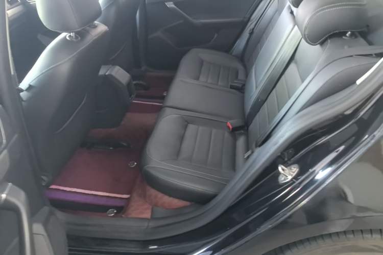 Used Volkswagen Lavida 2017 230TSI DSG Comfort Edition Left Rear Seat