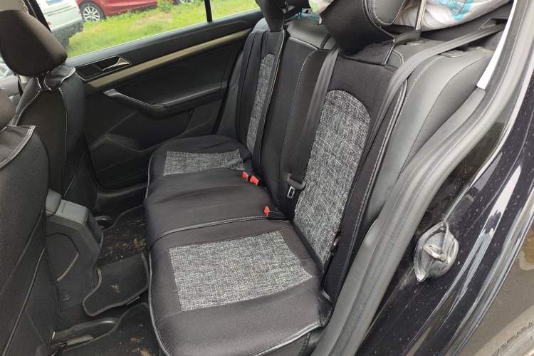 Used Volkswagen Lavida 2017 230TSI DSG Comfort Edition Left Rear Seat