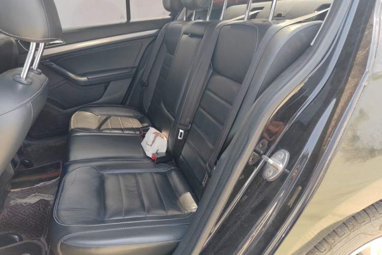 Used Volkswagen Lavida 2017 230TSI DSG Comfort Edition Left Rear Seat