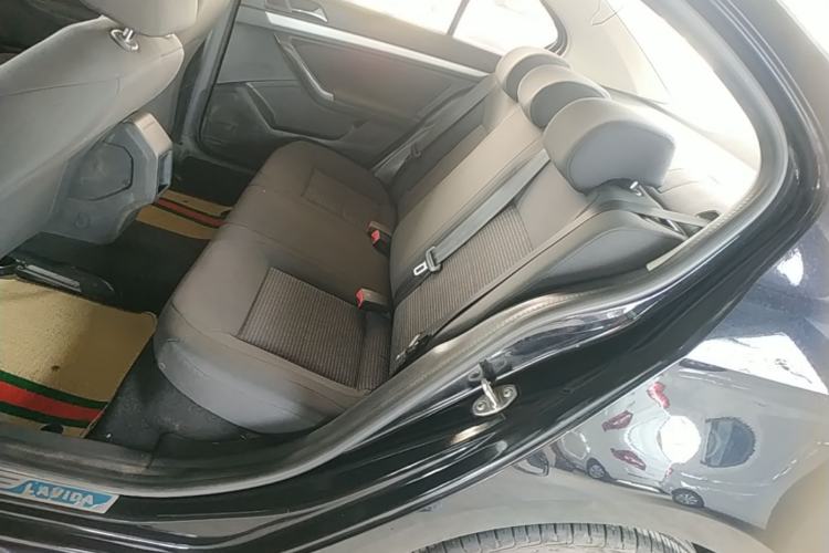 Used Volkswagen Lavida 2017 1.6L Manual Fashion Edition Left Rear Seat