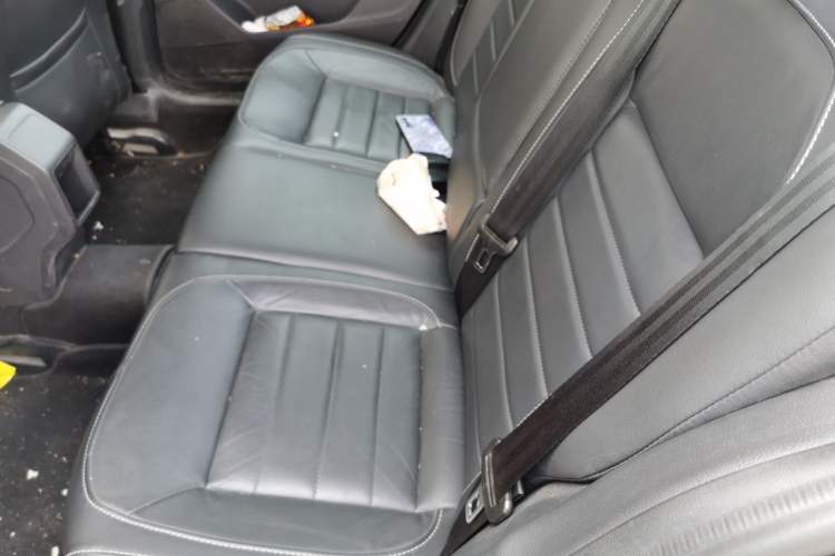 Used Volkswagen Lavida 2017 1.6L Automatic Comfort Edition Left Rear Seat