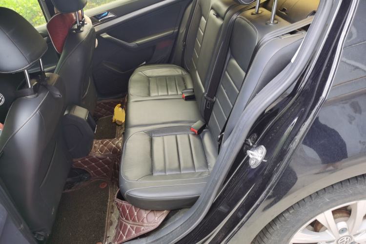 Used Volkswagen Lavida 2017 1.6L Manual Comfort Edition Left Rear Seat