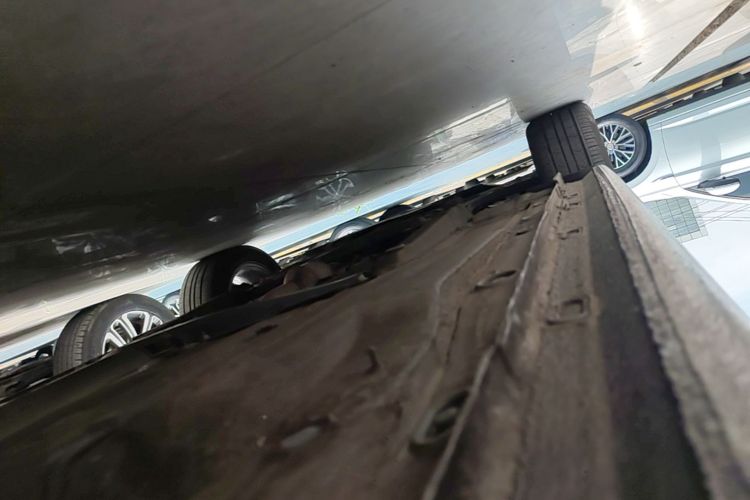 Used Volkswagen Lavida 2017 230TSI DSG Comfort Edition Left Side Sill