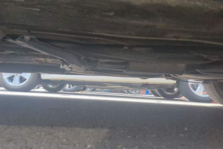 Used Volkswagen Lavida 2017 1.6L Automatic Fashion Edition Left Side Sill