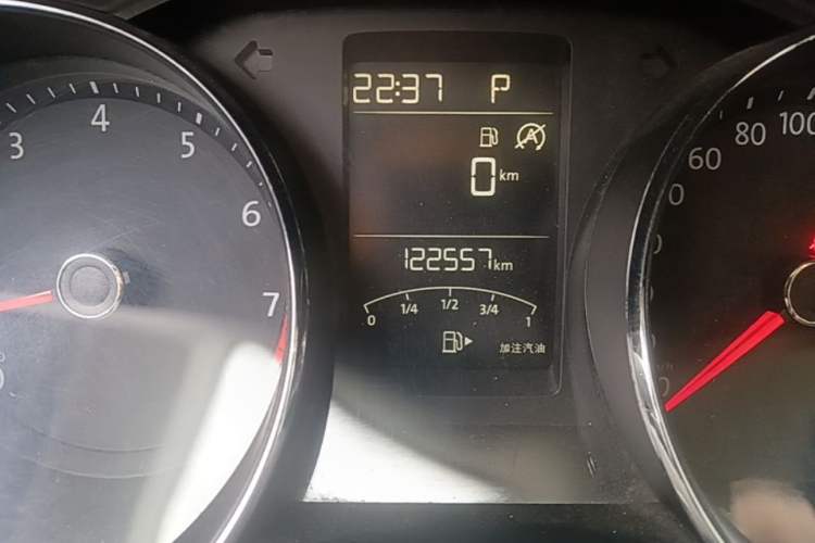 Used Volkswagen Lavida 2017 230TSI DSG Comfort Edition Odometer Close Up