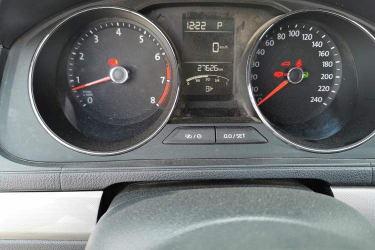 Used Volkswagen Lavida 2017 1.6L Automatic Comfort Edition Odometer Close Up