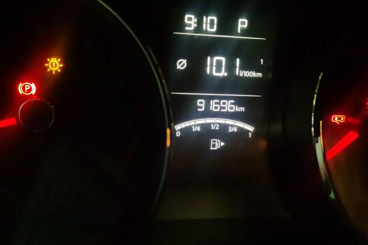 Used Volkswagen Lavida 2017 230TSI DSG Comfort Edition Odometer Close Up