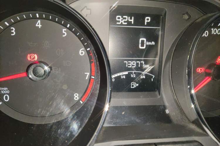 Used Volkswagen Lavida 2017 1.6L Automatic Comfort Edition Odometer Close Up