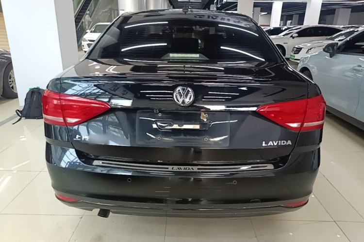 Used Volkswagen Lavida 2017 1.6L Automatic Fashion Edition Rear