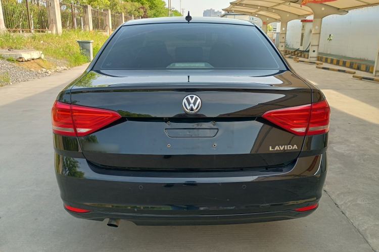 Used Volkswagen Lavida 2017 1.6L Automatic Fashion Edition Rear