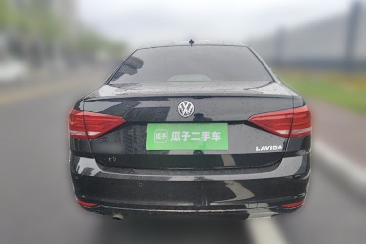 Used Volkswagen Lavida 2017 1.6L Automatic Fashion Edition Rear