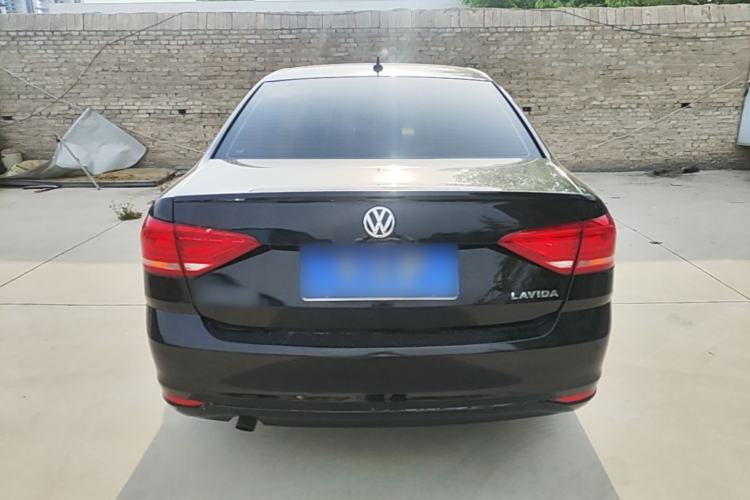 Used Volkswagen Lavida 2017 1.6L Manual Fashion Edition Rear