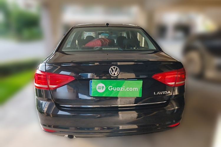 Used Volkswagen Lavida 2017 1.6L Manual Comfort Edition Rear