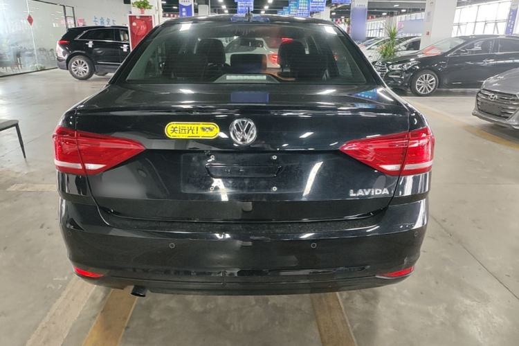 Used Volkswagen Lavida 2017 1.6L Automatic Fashion Edition Rear