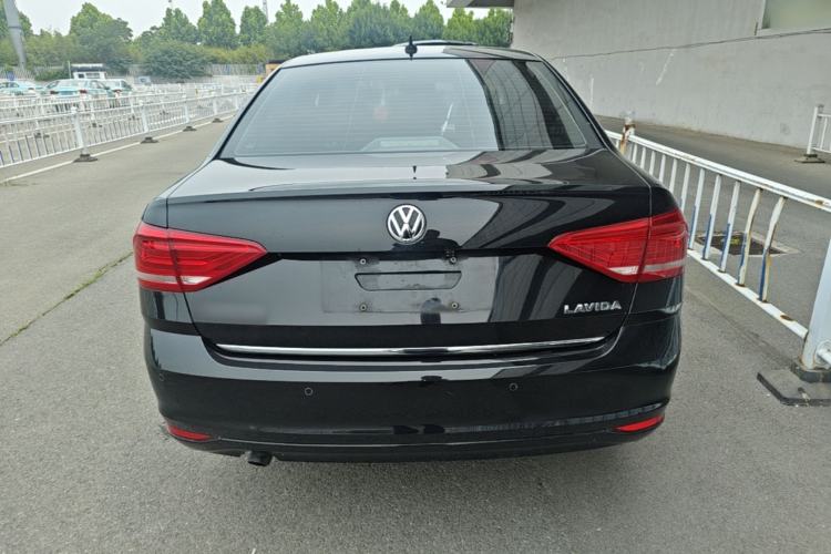 Used Volkswagen Lavida 2017 1.6L Automatic Comfort Edition Rear