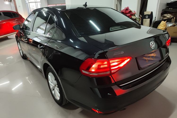 Used Volkswagen Lavida 2017 1.6L Manual Comfort Edition Rear Left 45 Deg