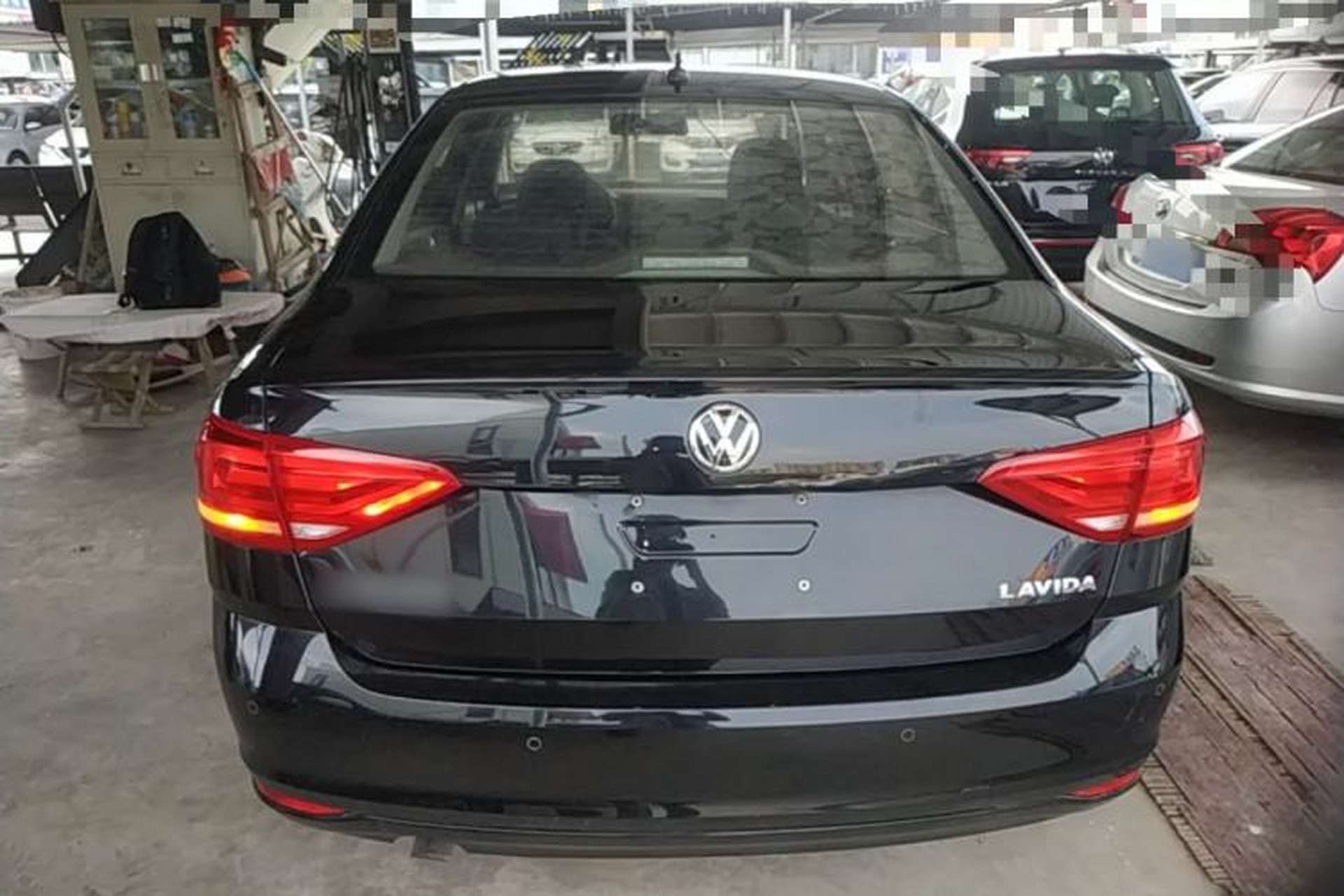 Used Volkswagen Lavida 2017 1.6L Manual Fashion Edition Rear