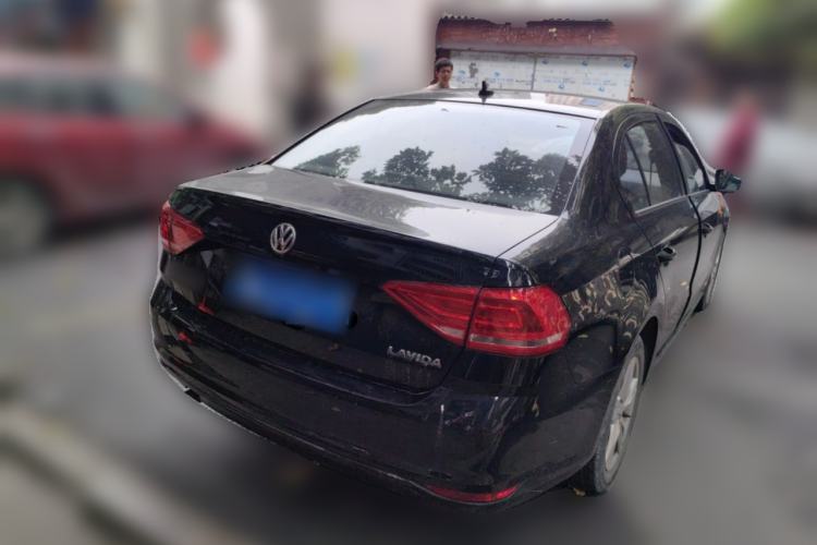 Used Volkswagen Lavida 2017 1.6L Automatic Fashion Edition Rear Right 45 Deg