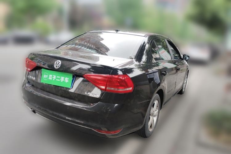 Used Volkswagen Lavida 2017 1.6L Automatic Fashion Edition Rear Right 45 Deg