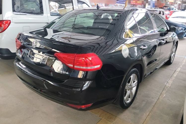 Used Volkswagen Lavida 2017 1.6L Automatic Fashion Edition Rear Right 45 Deg