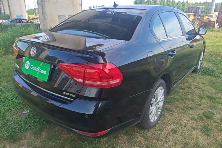 Used Volkswagen Lavida 2017 230TSI DSG Comfort Edition Rear Right 45 Deg