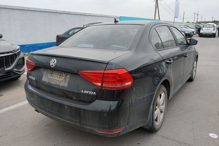 Used Volkswagen Lavida 2017 1.6L Automatic Fashion Edition Rear Right 45 Deg