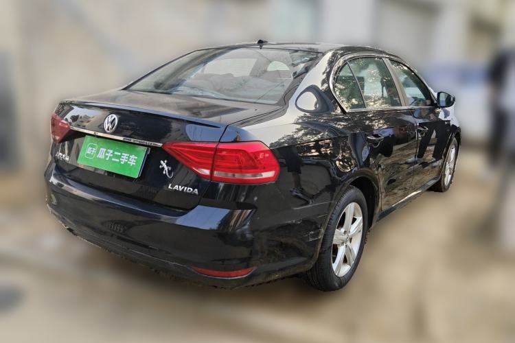 Used Volkswagen Lavida 2017 1.6L Automatic Fashion Edition Rear Right 45 Deg