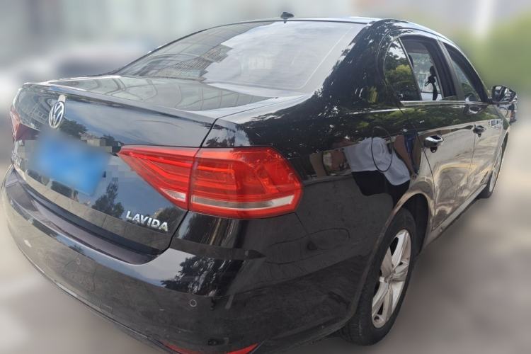 Used Volkswagen Lavida 2017 1.6L Automatic Fashion Edition Rear Right 45 Deg