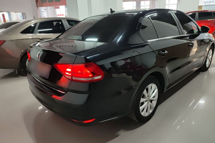 Used Volkswagen Lavida 2017 1.6L Manual Comfort Edition Rear Right 45 Deg
