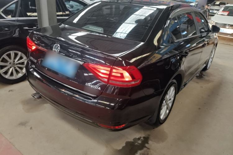 Used Volkswagen Lavida 2017 1.6L Automatic Comfort Edition Rear Right 45 Deg