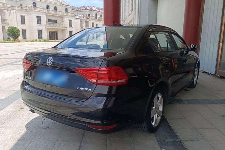 Used Volkswagen Lavida 2017 1.6L Automatic Fashion Edition Rear Right 45 Deg