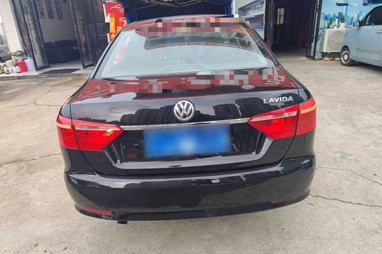 Used Volkswagen Lavida 2017 1.6L Automatic Comfort Edition Rear