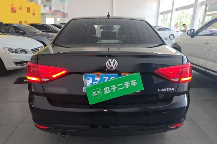 Used Volkswagen Lavida 2017 1.6L Automatic Fashion Edition Rear