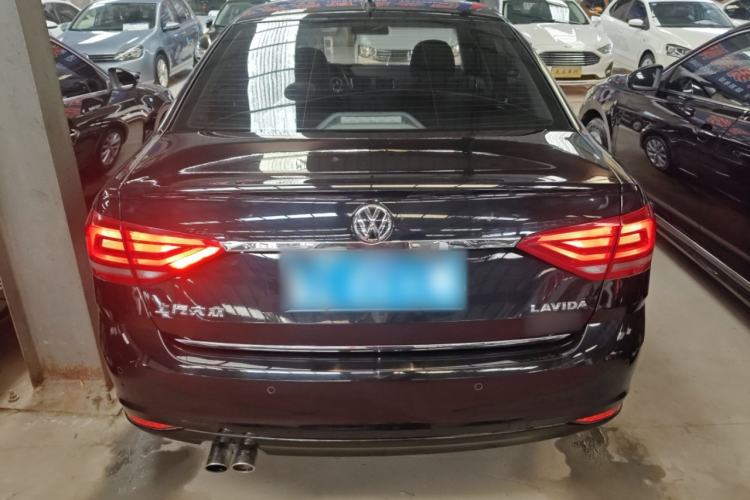 Used Volkswagen Lavida 2017 1.6L Automatic Comfort Edition Rear