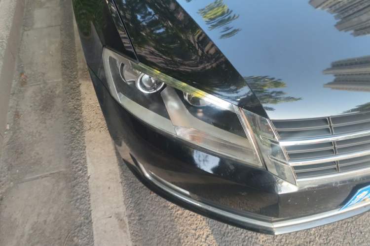 Used Volkswagen Lavida 2017 1.6L Manual Fashion Edition Right Front Headlight