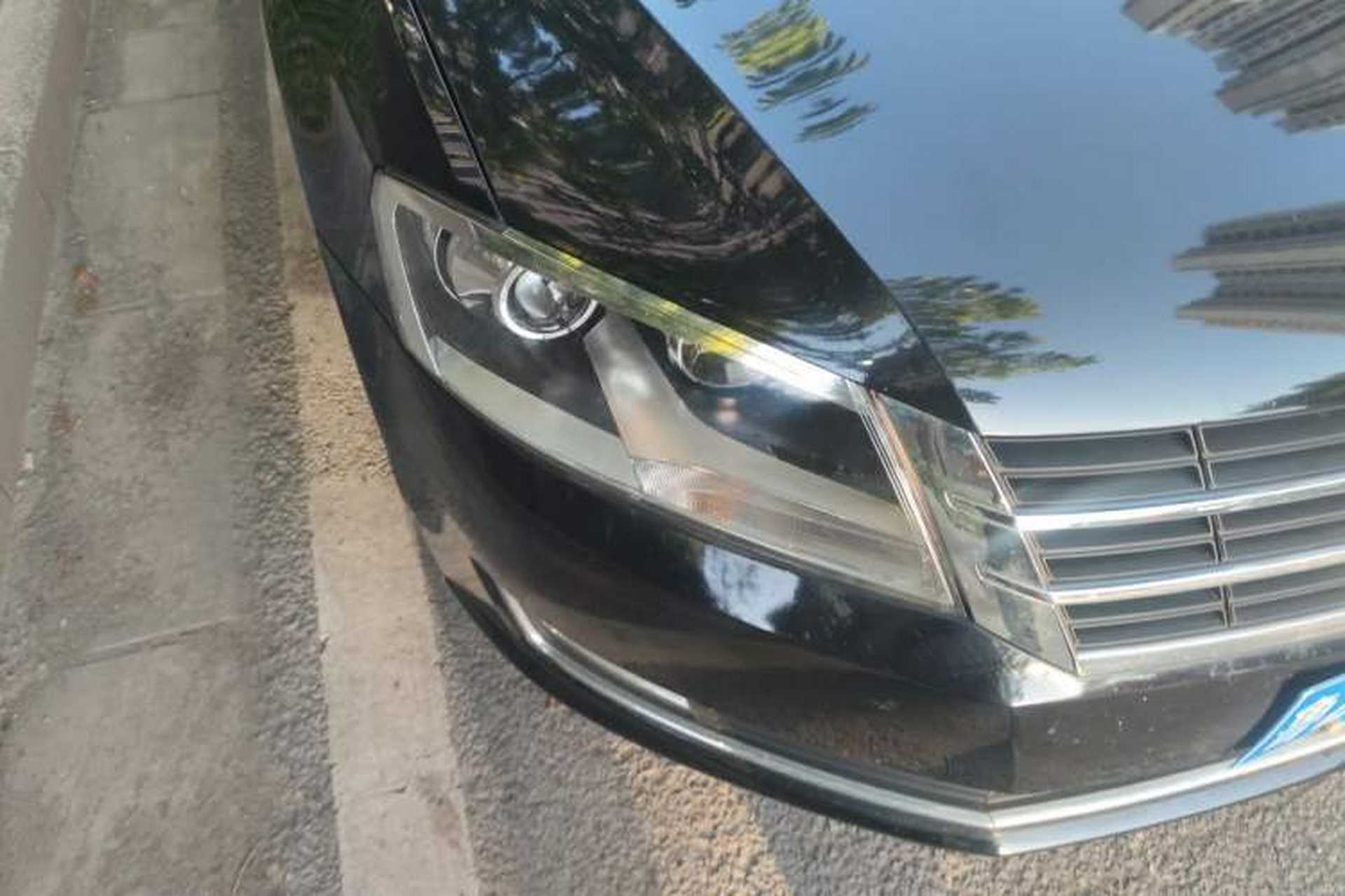 Used Volkswagen Lavida 2017 1.6L Manual Fashion Edition Right Front Headlight